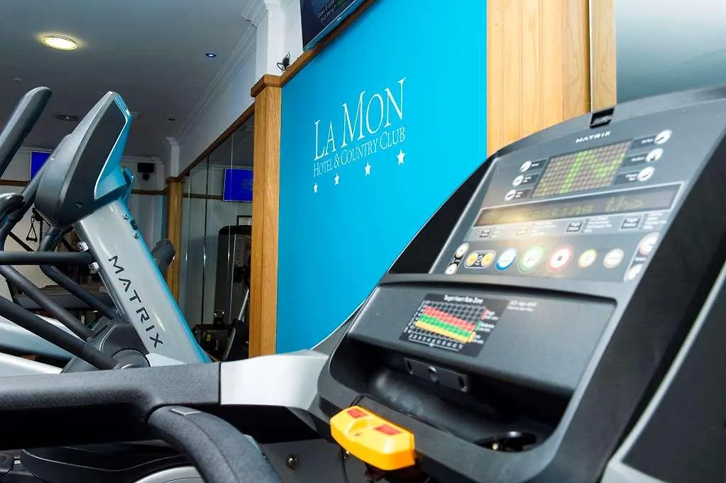 La Mon Hotel&Country Club Castlereagh